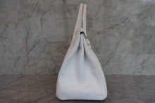 Load image into Gallery viewer, HERMES BIRKIN 35 Clemence leather White □H Engraving Hand bag 700090137