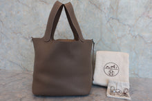 Load image into Gallery viewer, HERMES PICOTIN LOCK MM Clemence leather Etoupe gray □O Engraving Hand bag 800070022