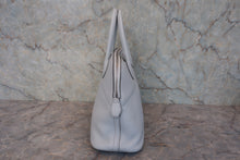 将图片加载到图库查看器,HERMES/BOLIDE 31 Clemence leather Blue pale Z刻印 Shoulder bag 800080156