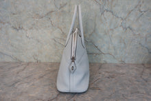 将图片加载到图库查看器,HERMES/BOLIDE 31 Clemence leather Blue pale Z刻印 Shoulder bag 800080156