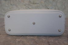 将图片加载到图库查看器,HERMES/BOLIDE 31 Clemence leather Blue pale Z刻印 Shoulder bag 800080156