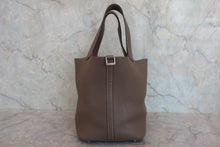 Load image into Gallery viewer, HERMES PICOTIN LOCK MM Clemence leather Etoupe gray □O Engraving Hand bag 800070022
