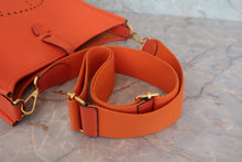将图片加载到图库查看器,HERMES EVELYNE 3PM Clemence leather Feu Y刻印 Shoulder bag 800050073