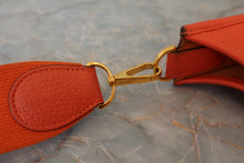 将图片加载到图库查看器,HERMES EVELYNE 3PM Clemence leather Feu Y刻印 Shoulder bag 800050073