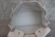 Load image into Gallery viewer, HERMES BIRKIN 35 Clemence leather White □H Engraving Hand bag 700090137