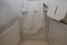 Load image into Gallery viewer, HERMES BIRKIN 35 Clemence leather White □H Engraving Hand bag 700090137
