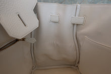 Load image into Gallery viewer, HERMES BIRKIN 35 Clemence leather White □H Engraving Hand bag 700090137