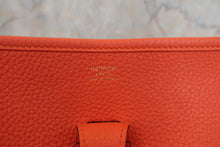 将图片加载到图库查看器,HERMES EVELYNE 3PM Clemence leather Feu Y刻印 Shoulder bag 800050073