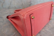 Load image into Gallery viewer, HERMES BIRKIN 25 Lizard Bougainvillier A Engraving Hand bag 600080137