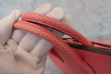 Load image into Gallery viewer, HERMES BIRKIN 25 Lizard Bougainvillier A Engraving Hand bag 600080137
