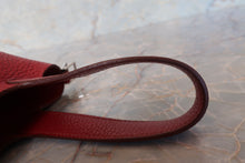 将图片加载到图库查看器,HERMES PICOTIN LOCK PM Clemence leather Rouge garance Hand bag 700100196