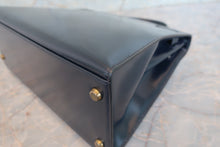 將圖片載入圖庫檢視器 HERMES/エルメス ケリー28 ボックスカーフ ネイビー 〇J刻印 ショルダーバッグ 700090117