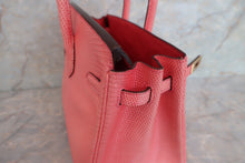 Load image into Gallery viewer, HERMES BIRKIN 25 Lizard Bougainvillier A Engraving Hand bag 600080137