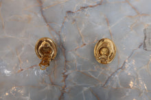 將圖片載入圖庫檢視器 CHANEL/シャネル パールラインストーンイヤリング 金メッキ ゴールド イヤリング 300120078