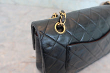 將圖片載入圖庫檢視器 CHANEL/シャネル マトラッセWフラップWチェーンショルダーバッグ ラムスキン ブラック/ゴールド金具 ショルダーバッグ 800070015