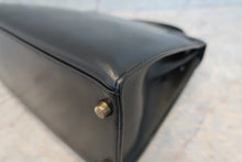 画像をギャラリービューアに読み込む, HERMES/エルメス ケリー28 ボックスカーフ ブラック 〇T刻印 ハンドバッグ 7000010230