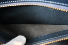 將圖片載入圖庫檢視器 HERMES/エルメス ケリー28 ボックスカーフ ネイビー 〇J刻印 ショルダーバッグ 700090117