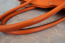 将图片加载到图库查看器,HERMES GARDEN PARTY PM Negonda leather Orange □N刻印 Tote bag 800050089