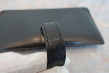 Load image into Gallery viewer, HERMES  Bearn classic Box carf leather Black □G Engraving Wallet 700050243