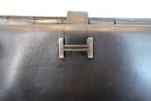 Load image into Gallery viewer, HERMES  Bearn classic Box carf leather Black □G Engraving Wallet 700050243