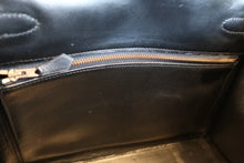 画像をギャラリービューアに読み込む, HERMES/エルメス ケリー28 ボックスカーフ ブラック 〇T刻印 ハンドバッグ 7000010230