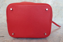 将图片加载到图库查看器,HERMES PICOTIN LOCK MM Clemence leather Rouge casaque X刻印 Hand bag 700100181