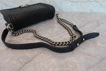将图片加载到图库查看器,CHANEL/香奈儿 Leboy 链条包 羊皮 Black/Silver hadware(黑色/银色金属) 肩背包 800070008