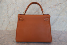 画像をギャラリービューアに読み込む, HERMES/エルメス ケリー28 トゴ ゴールド □E刻印 ショルダーバッグ 800010025