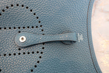 Load image into Gallery viewer, HERMES  EVELYNE TPM Clemence leather Colvert □R Engraving Shoulder bag 700080106