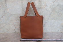 將圖片載入圖庫檢視器 HERMES/エルメス ピコタンロックPM トリヨンクレマンス ゴールド X刻印 ハンドバッグ 700090138