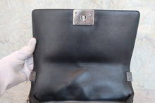 将图片加载到图库查看器,CHANEL/香奈儿 Leboy 链条包 羊皮 Black/Silver hadware(黑色/银色金属) 肩背包 800070008