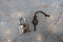 将图片加载到图库查看器,HERMES PICOTIN LOCK MM Clemence leather Etoupe gray D刻印 Hand bag 800030084