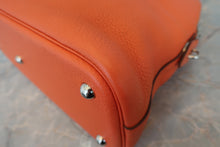 将图片加载到图库查看器,HERMES/BOLIDE 31 Clemence leather Orange poppy T刻印 Shoulder bag 800050090