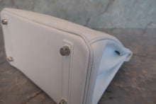 Load image into Gallery viewer, HERMES BIRKIN 25 Epsom leather White □R Engraving Hand bag 700080085