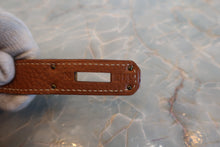 画像をギャラリービューアに読み込む, HERMES/エルメス ケリー28 トゴ ゴールド □E刻印 ショルダーバッグ 800010025