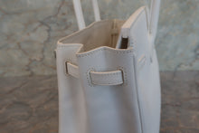 Load image into Gallery viewer, HERMES BIRKIN 25 Epsom leather White □R Engraving Hand bag 700080085