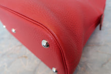 将图片加载到图库查看器,HERMES/BOLIDE 31 Clemence leather Rouge casaque □Q刻印 Shoulder bag 800020176