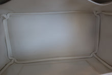 Load image into Gallery viewer, HERMES BIRKIN 25 Epsom leather White □R Engraving Hand bag 700080085