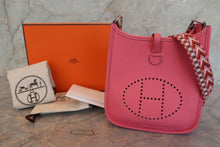 将图片加载到图库查看器,HERMES EVELYNE TPM Clemence leather Rose azalee Y刻印 Shoulder bag 700120052