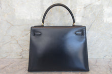 画像をギャラリービューアに読み込む, HERMES/エルメス ケリー28 ボックスカーフ ネイビー 〇J刻印 ハンドバッグ 700060052
