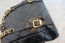将图片加载到图库查看器,CHANEL/香奈儿 CF 链背包 羊皮 Black/Gold hadware(黑色/金色金属) 背包 700100128