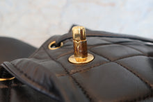 将图片加载到图库查看器,CHANEL/香奈儿 CF 链背包 羊皮 Black/Gold hadware(黑色/金色金属) 背包 700100128