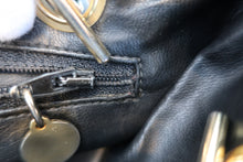 Load image into Gallery viewer, CHANEL Matelasse chain tote bag Lambskin Black/Gold hadware Tote bag 800080126