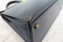 画像をギャラリービューアに読み込む, HERMES/エルメス ケリー28 ボックスカーフ ネイビー 〇J刻印 ハンドバッグ 700060052