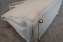 将图片加载到图库查看器,HERMES BIRKIN 30 Clemence leather White □L刻印 Hand bag 800020098