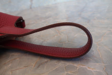 画像をギャラリービューアに読み込む, HERMES/エルメス ピコタンロックPM トリヨンクレマンス ルビー □R刻印 ハンドバッグ 700120031