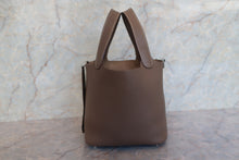 画像をギャラリービューアに読み込む, HERMES/エルメス ピコタンロックPM トリヨンクレマンス エトゥープ ハンドバッグ 800010042