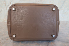 画像をギャラリービューアに読み込む, HERMES/エルメス ピコタンロックPM トリヨンクレマンス エトゥープ ハンドバッグ 800010042