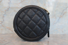 Load image into Gallery viewer, CHANEL Matelasse round chain shoulder bag Caviar skin Black/Gold hadware Shoulder bag 700040044
