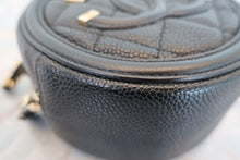 Load image into Gallery viewer, CHANEL Matelasse round chain shoulder bag Caviar skin Black/Gold hadware Shoulder bag 700040044